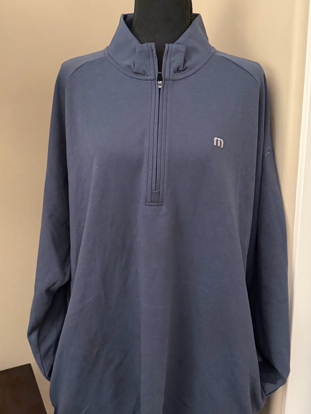 Travis Mathew Men's Dark Navy Quarter-Zip Pullover